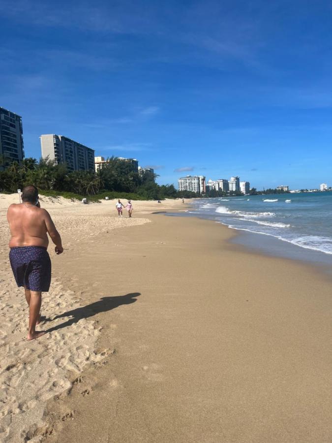 Isla Verde Frente A La Playa Y Piscina, Centrico Y Accesible San Juan Kültér fotó