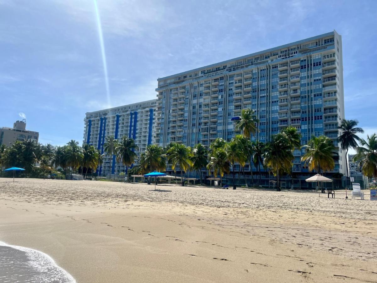 Isla Verde Frente A La Playa Y Piscina, Centrico Y Accesible San Juan Kültér fotó