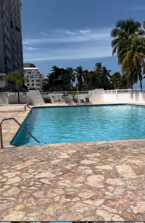 Isla Verde Frente A La Playa Y Piscina, Centrico Y Accesible San Juan Kültér fotó