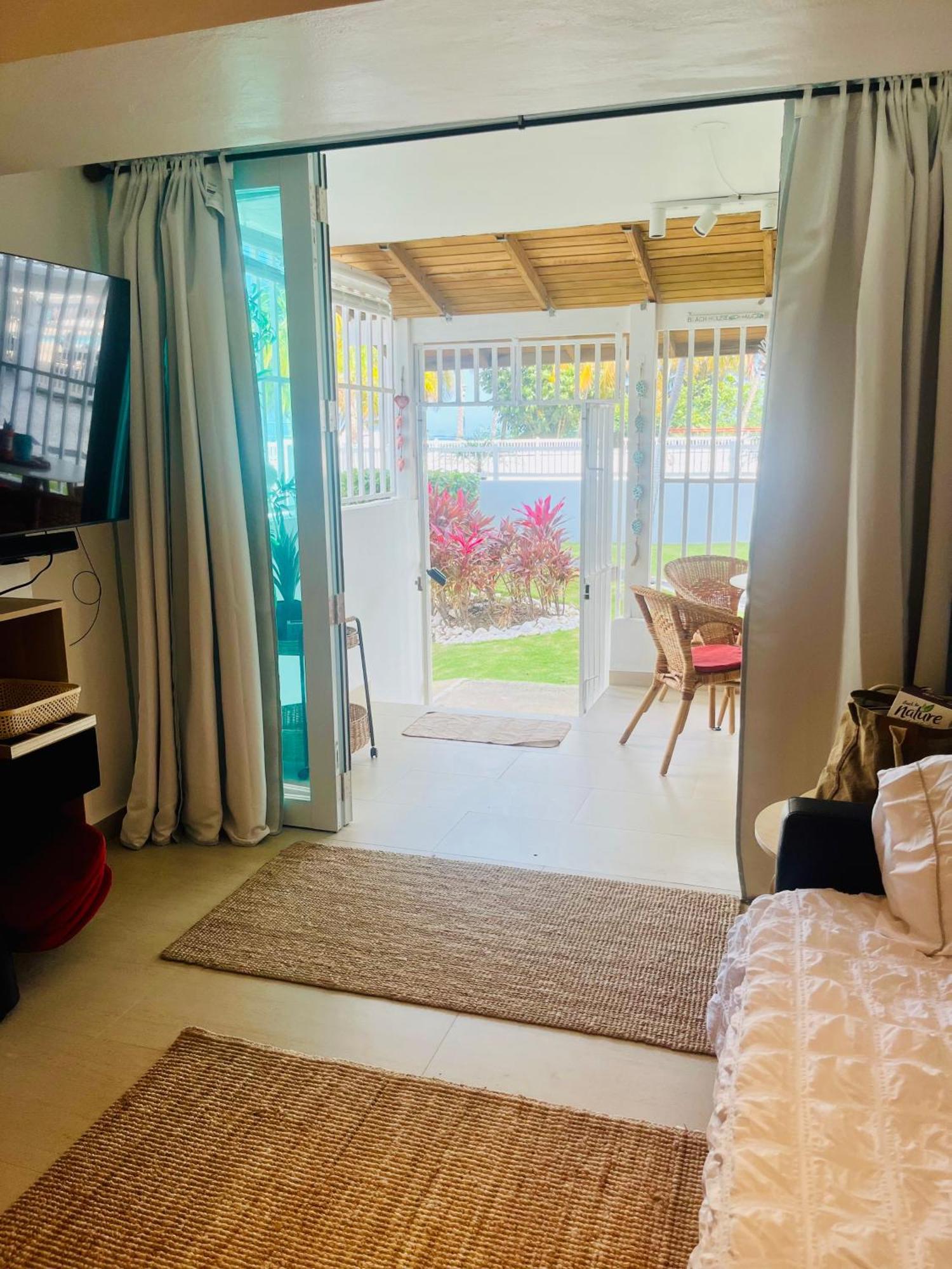 Isla Verde Frente A La Playa Y Piscina, Centrico Y Accesible San Juan Kültér fotó